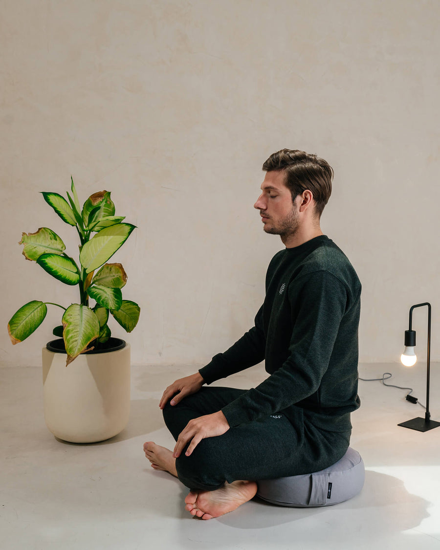 Round Meditation Cushion Mindful & Modern 